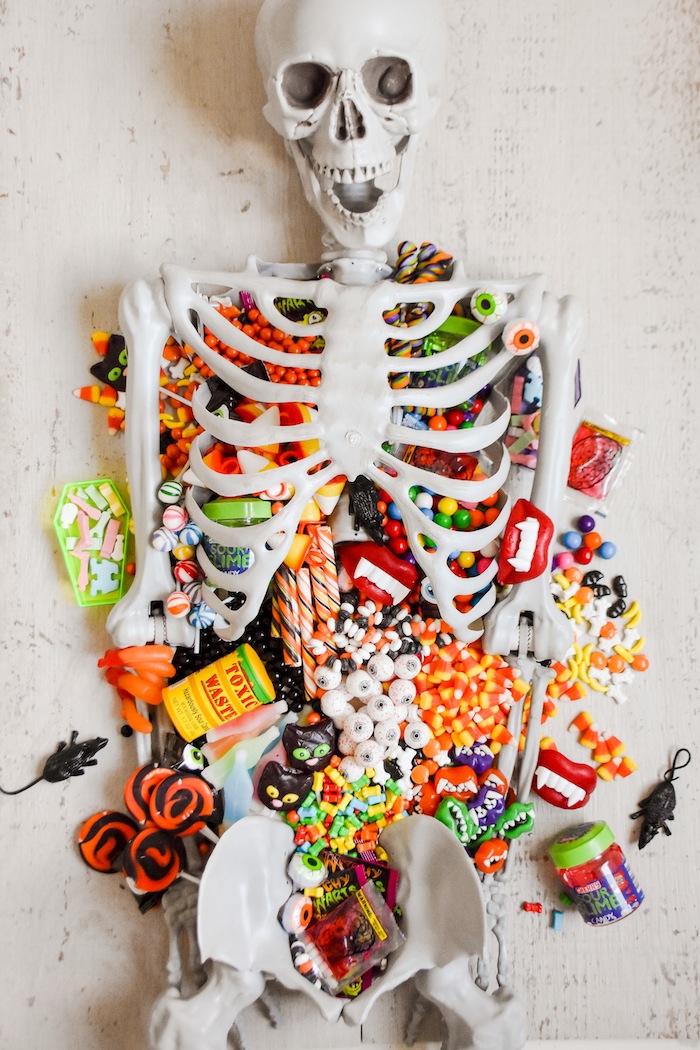 Фотозона Скелет на Halloween