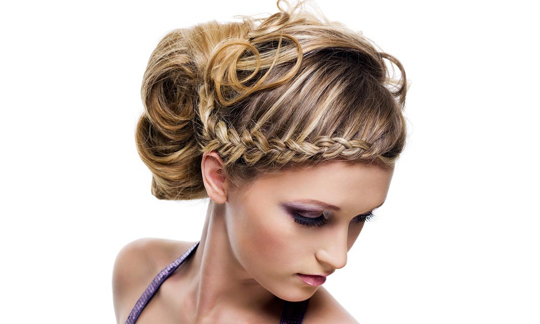 Укладка на средние волосы. Фото с сайта salon-ym.ru 
