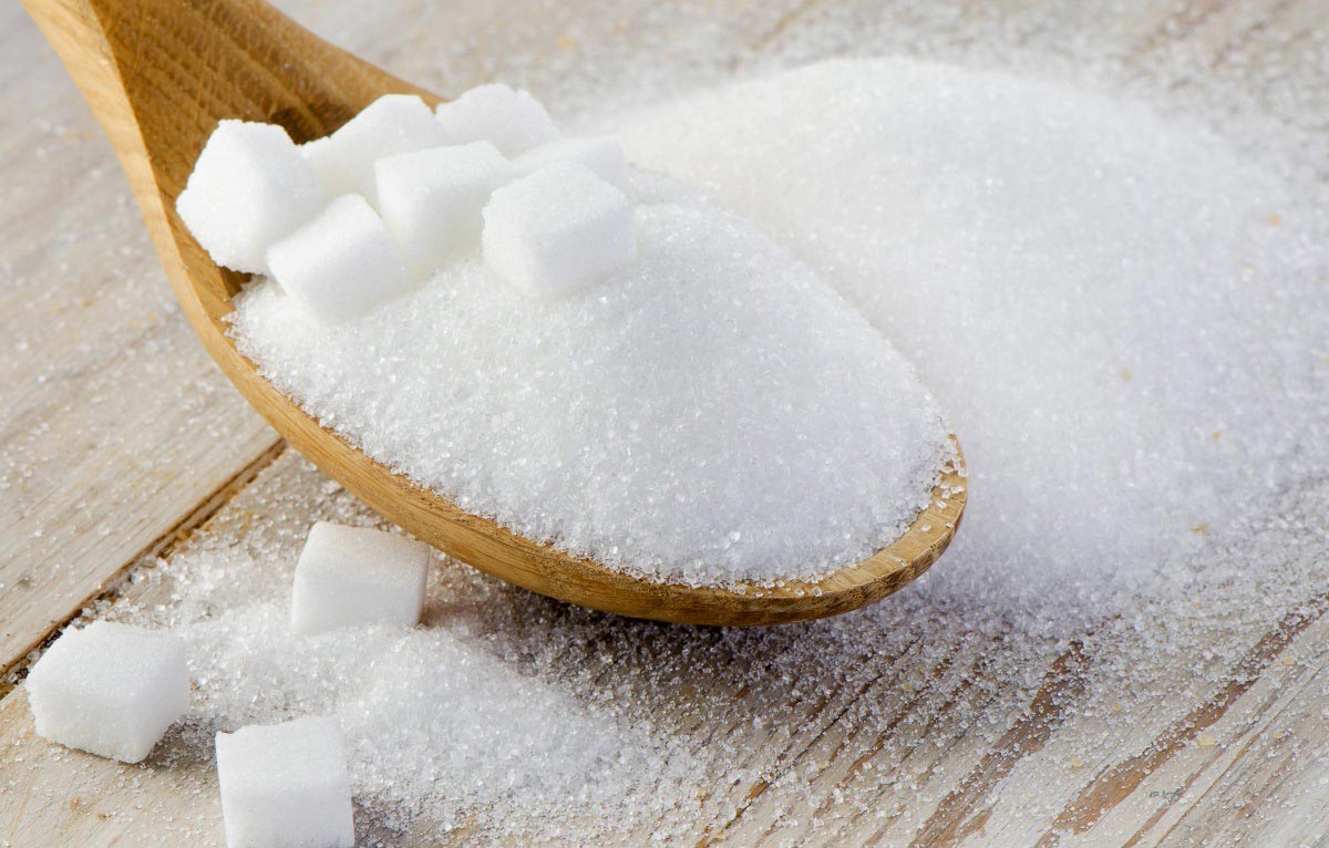 Заменить соль сахаром - классическая шутка. Фото с сайта atyrau.palata.kz 