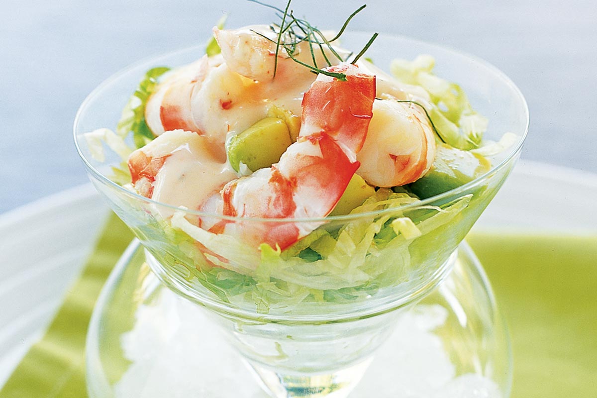 Салат из морепродуктов содержит не много калорий. Фото с сайта taste.com.au 